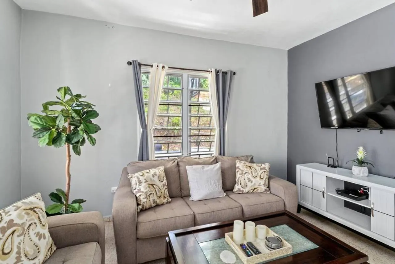 Дом отдыха Вилла Casa Monte Mar - Sleeps 6 Ринкон